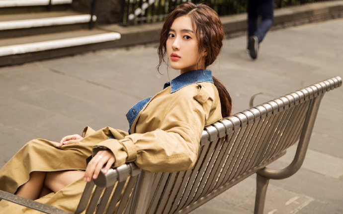 5名少年开“老头乐”上路 家长们务必上心